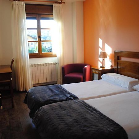 Hotel Rural Foncubierta Soto del Barco Kültér fotó
