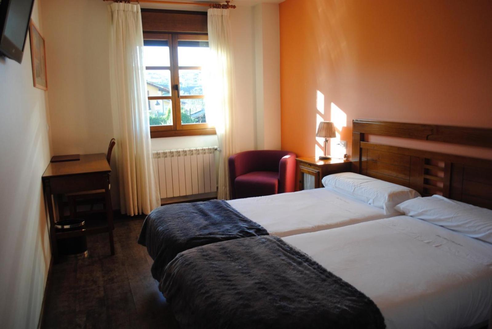 Hotel Rural Foncubierta Soto del Barco Kültér fotó